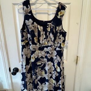 Ella Navy and Cream Floral Maxi Dress